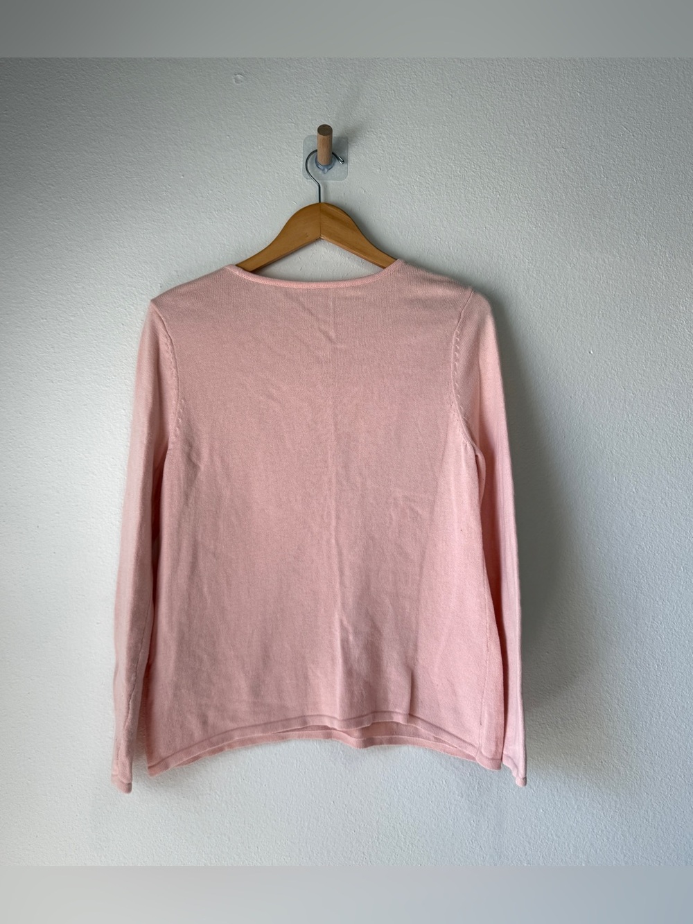 Chico’s Embellished Neck Sweater Pink Size 1 - Picture 6 of 6